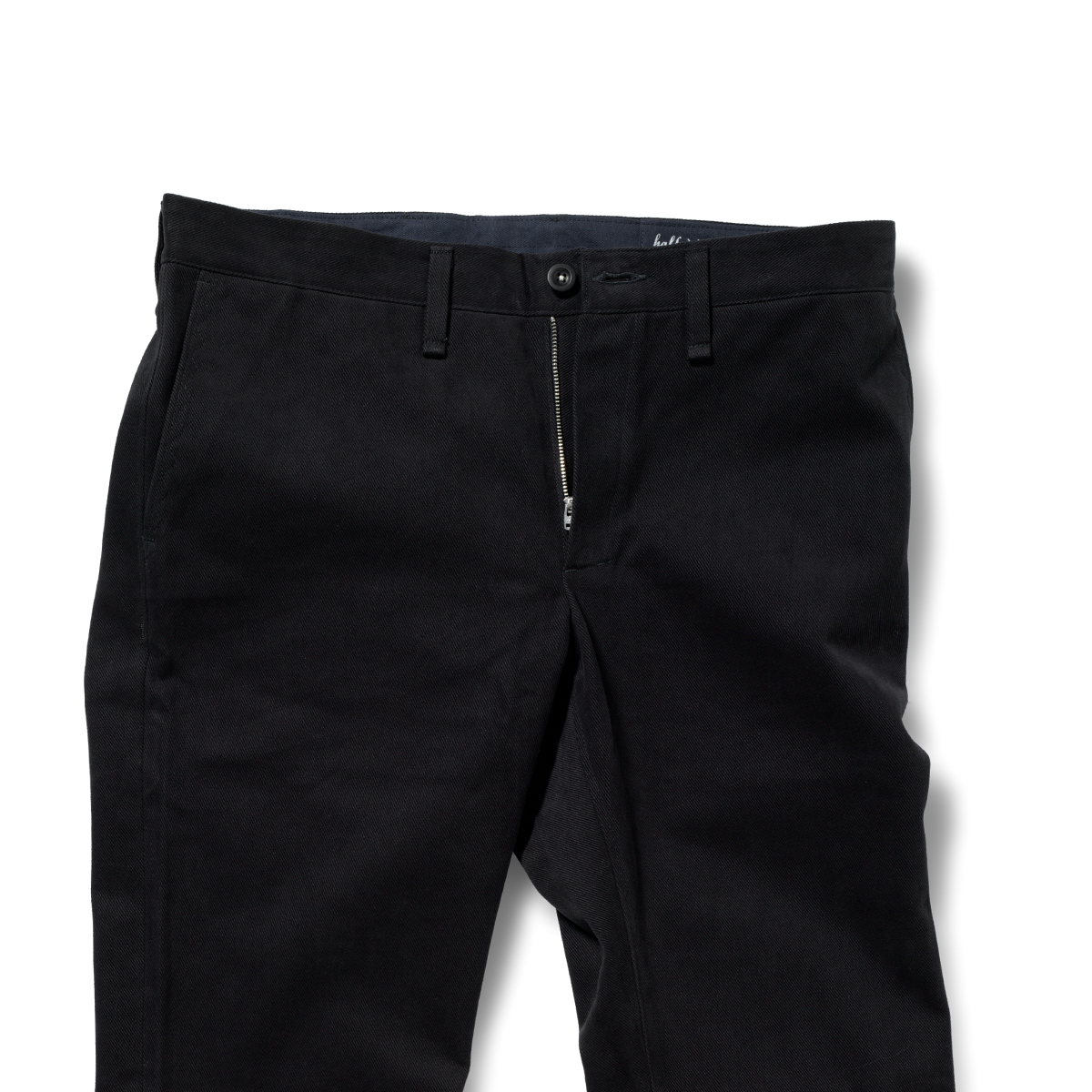 Chinohose 7014 dunkelblau von halfs x INDNAT aus München – aus robustem Merchant & Mills Köper gefertigt, hochwertig verarbeitet und modern geschnitten