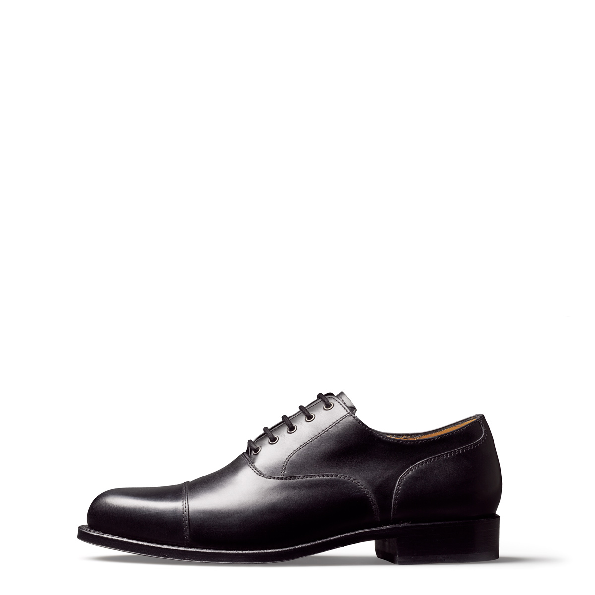 Halbschuh Oxford von halfs aus München – rahmengenähter Herren-Klassiker aus schwarzem Rindsleder